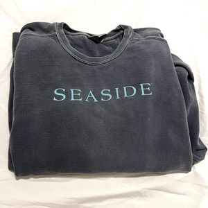 Seaside beach sweatshirt, vintage blue, size medium